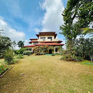  Homestay The Views - 360 Mountain View